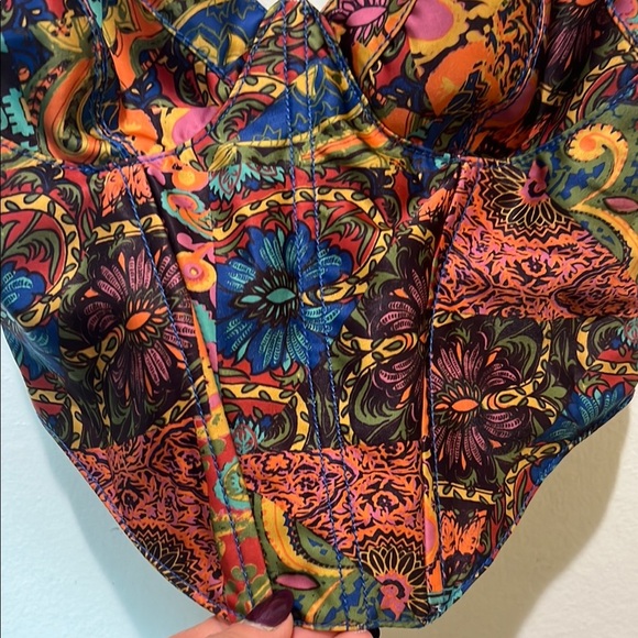 Urban Outfitters Karissa Bustier Top with Adjustable Straps Size Small - Picture 5 of 7